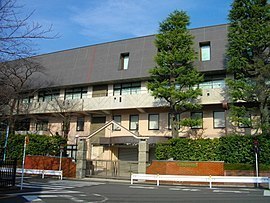 中央大学杉並高等学校.jpg