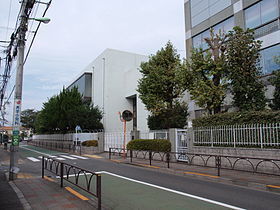 佼成学園女子中学校・高等学校.jpg