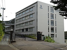 山手学院中学校・高等学校z.jpg