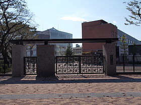 日本大学櫻丘高等学校.jpg