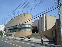 洗足学園大学附属中学校高校.jpg